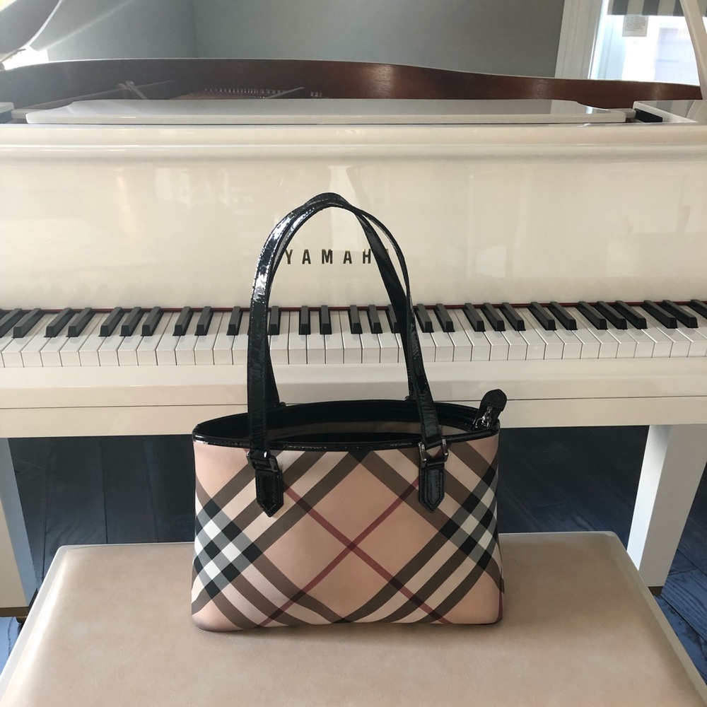 Burberry bag